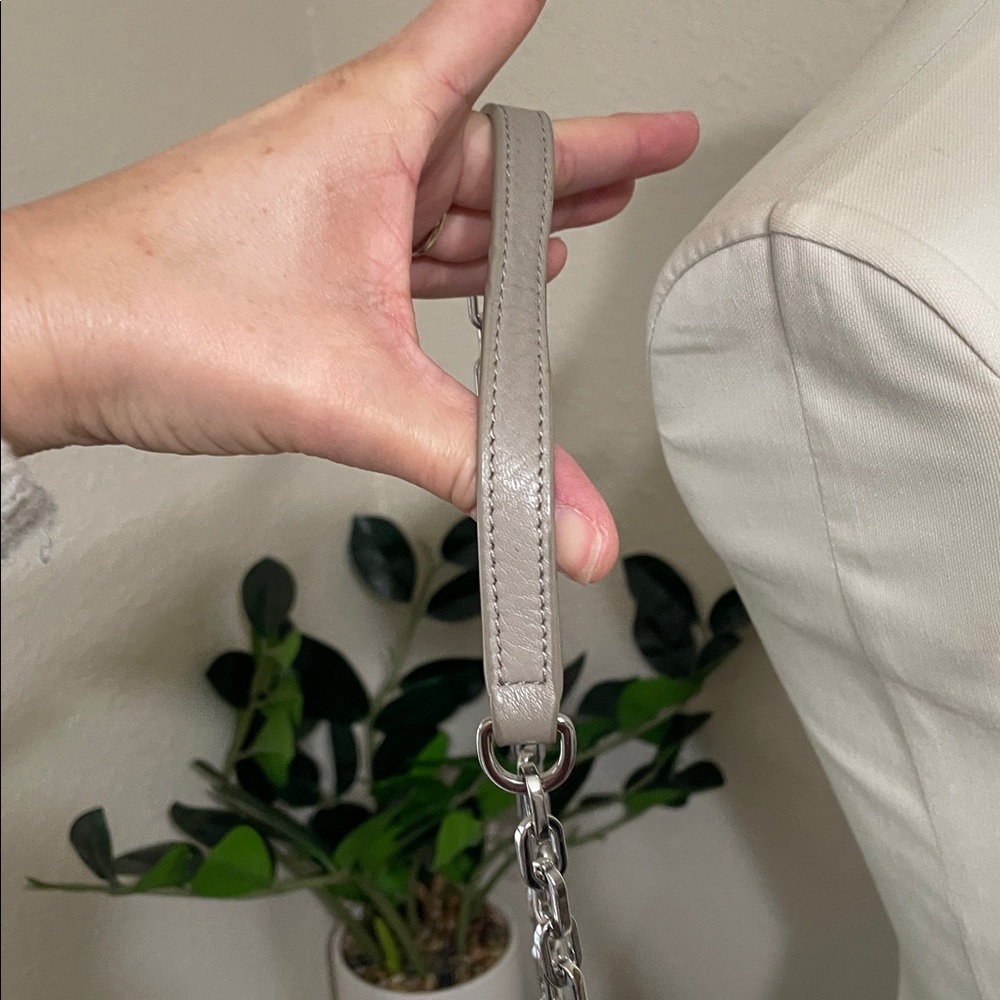 Tory Burch Gray Leather Crossbody Bag - Picture 3 of 10